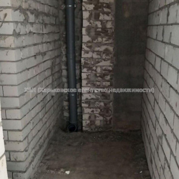 Продам квартиру, Шевченко ул. , 2 кім., 60.90 м², без внутренних работ 