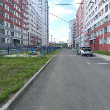 Продам квартиру, Шевченко ул. , 2 кім., 60.90 м², без внутренних работ 