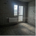 Продам квартиру, Шевченко ул. , 2  ком., 60.90 м², без внутренних работ 