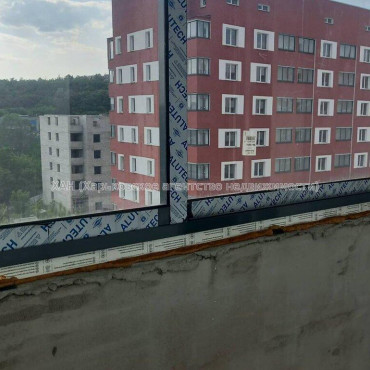 Продам квартиру, Шевченко ул. , 2 кім., 60.90 м², без внутренних работ 