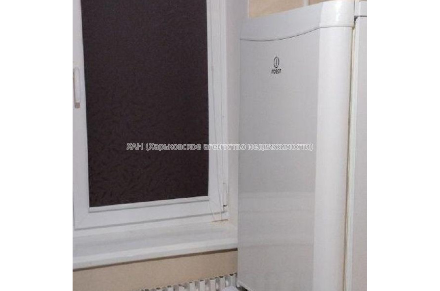 Продам квартиру, Гвардейцев Широнинцев ул. , 1 кім., 30.90 м², косметический ремонт 