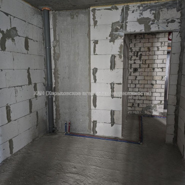 Продам квартиру, Гвардейцев Широнинцев ул. , 1  ком., 43.40 м², без внутренних работ 