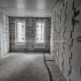Продам квартиру, Гвардейцев Широнинцев ул. , 1  ком., 43.40 м², без внутренних работ 