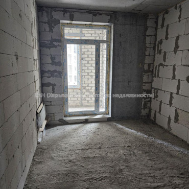 Продам квартиру, Гвардейцев Широнинцев ул. , 1  ком., 43.40 м², без внутренних работ 