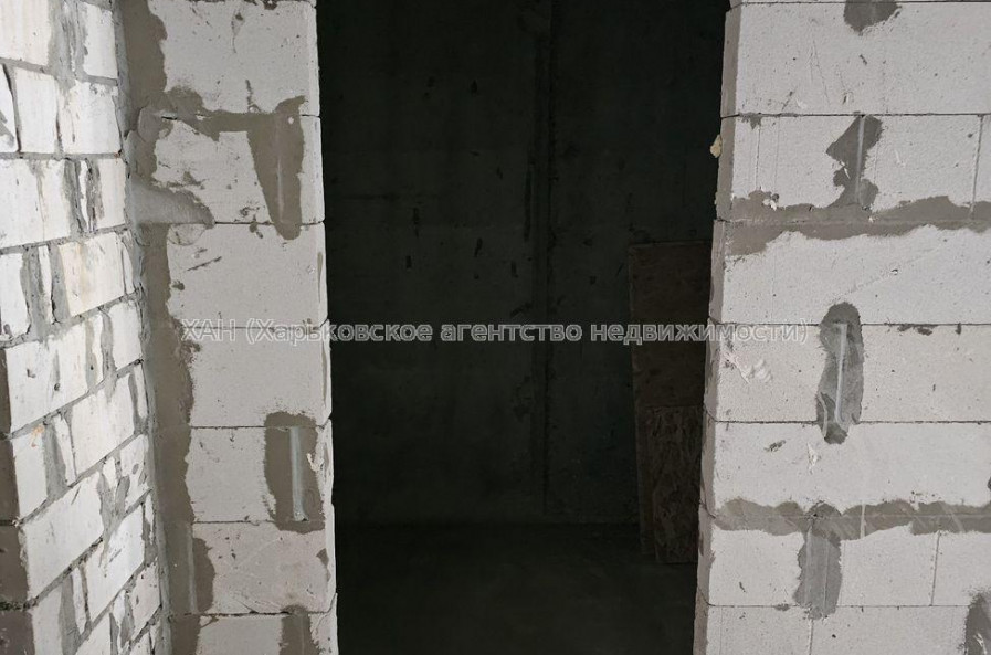 Продам квартиру, Гвардейцев Широнинцев ул. , 1 кім., 43.40 м², без внутренних работ 