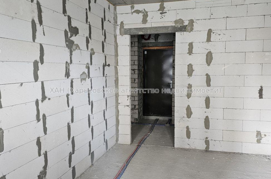 Продам квартиру, Гвардейцев Широнинцев ул. , 1  ком., 43.40 м², без внутренних работ 