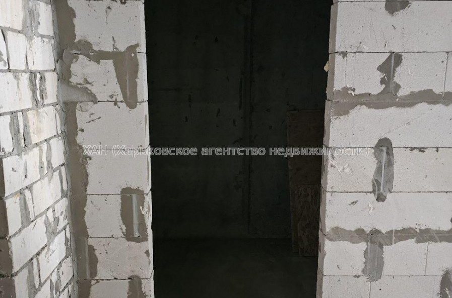 Продам квартиру, Гвардейцев Широнинцев ул. , 1  ком., 43.40 м², без внутренних работ 