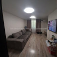 Продам квартиру, 23 Августа ул. , 2 кім., 45.30 м², частичный ремонт 