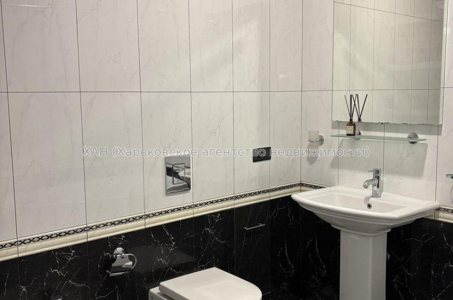 Сдам квартиру, Героев Небесной сотни площ. , 2  ком., 54 м², евроремонт 