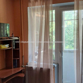 Продам квартиру, Байрона пр-т , 161Б , 1 кім., 31 м², частичный ремонт