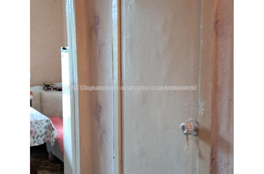 Продам квартиру, Цветочная ул. , 1  ком., 43.90 м², без ремонта 