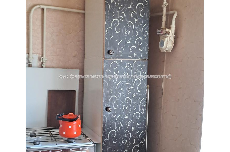 Продам квартиру, Цветочная ул. , 1  ком., 43.90 м², без ремонта 