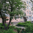 Продам квартиру, Цветочная ул. , 1  ком., 43.90 м², без ремонта 