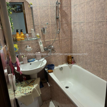 Продам квартиру, Соборности Украины ул. , 2 кім., 46 м², косметический ремонт  - фото 7 Продам квартиру, Соборности Украины ул. , 2 кім., 46 м², косметический ремонт