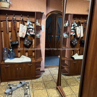 Продам квартиру, Соборности Украины ул. , 2 кім., 46 м², косметический ремонт  - фото 4 Продам квартиру, Соборности Украины ул. , 2 кім., 46 м², косметический ремонт