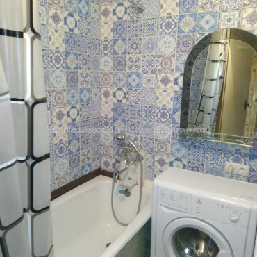 Продам квартиру, Астрономическая ул. , 1  ком., 38 м², косметический ремонт 