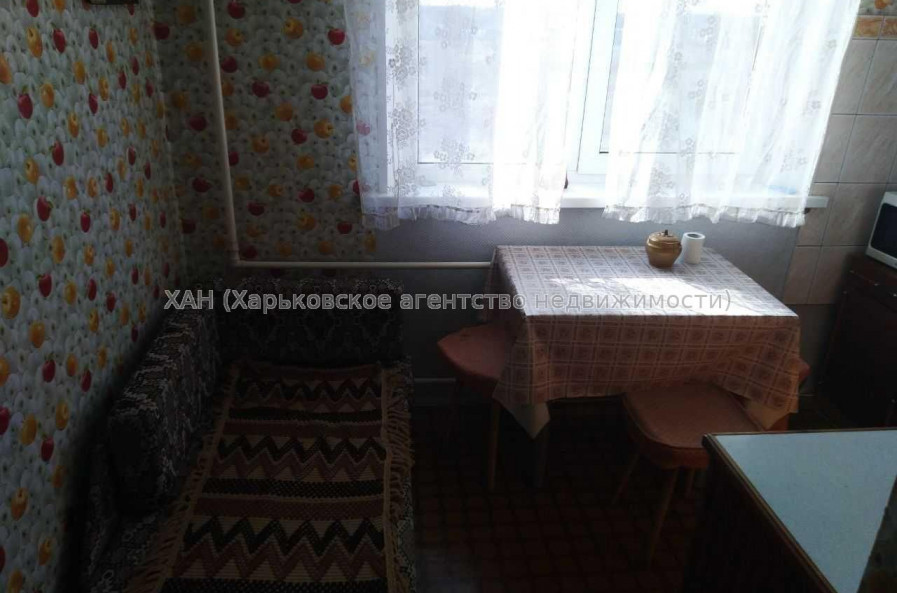 Продам квартиру, Астрономическая ул. , 1  ком., 38 м², косметический ремонт 