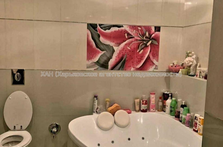 Продам квартиру, Героев Небесной сотни площ. , 3  ком., 114 м², евроремонт 
