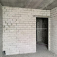 Продам квартиру, Мира ул. , 1 кім., 43 м², без внутренних работ 