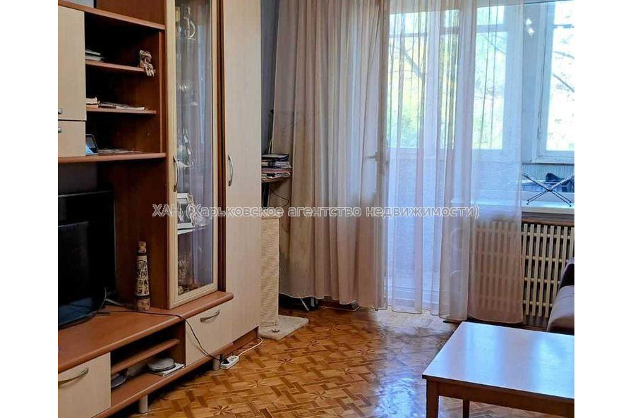 Продам квартиру, Алексеевская ул. , 3  ком., 62 м², косметический ремонт 