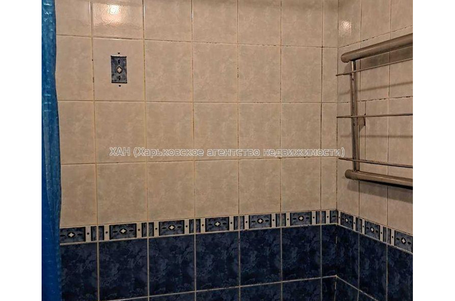 Продам квартиру, Алексеевская ул. , 3  ком., 62 м², косметический ремонт 