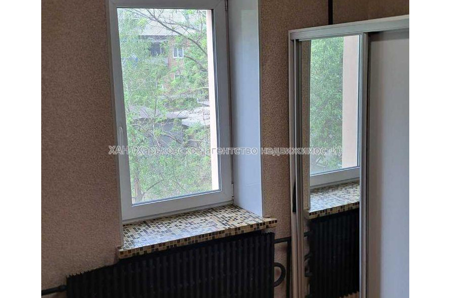 Продам квартиру, Алексеевская ул. , 3  ком., 62 м², косметический ремонт 