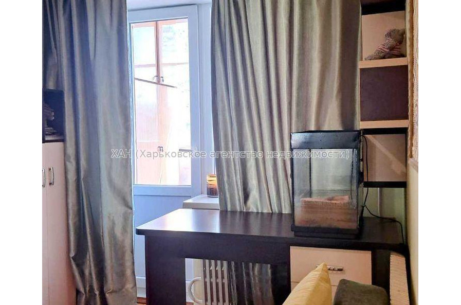 Продам квартиру, Алексеевская ул. , 3  ком., 62 м², косметический ремонт 