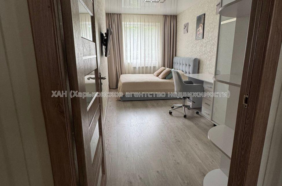 Продам квартиру, Петра Григоренко пр-т , 2 кім., 42 м², капитальный ремонт 