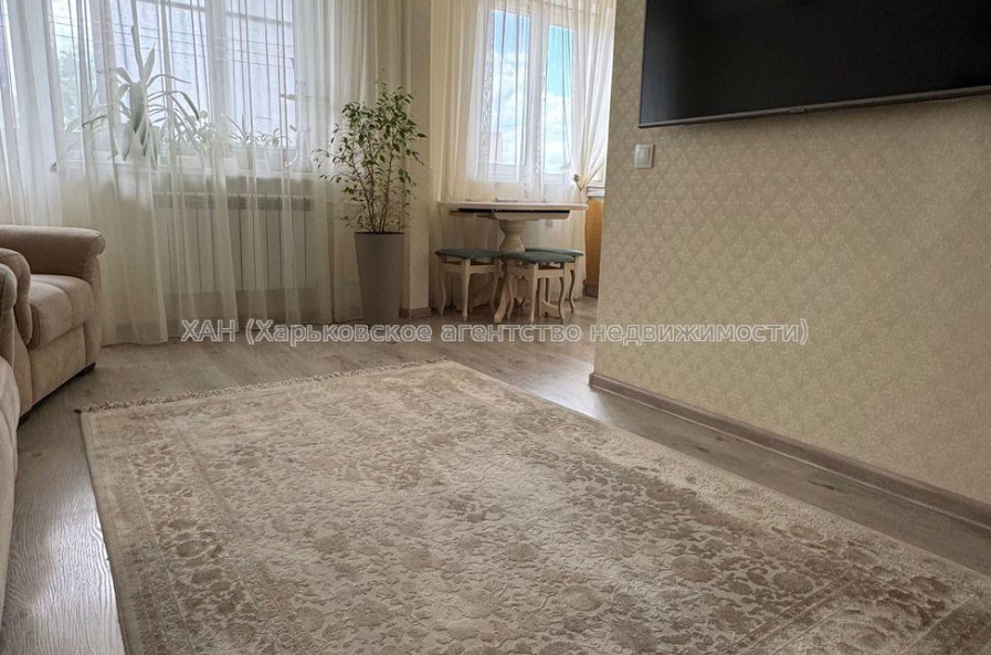 Продам квартиру, Петра Григоренко пр-т , 2 кім., 42 м², капитальный ремонт 