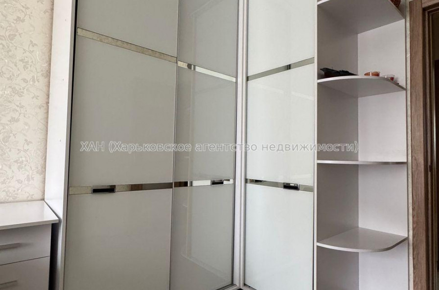 Продам квартиру, Петра Григоренко пр-т , 2 кім., 42 м², капитальный ремонт 