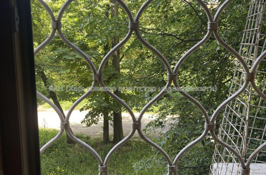 Продам квартиру, Людвига Свободы просп. , 2 кім., 48 м², евроремонт 