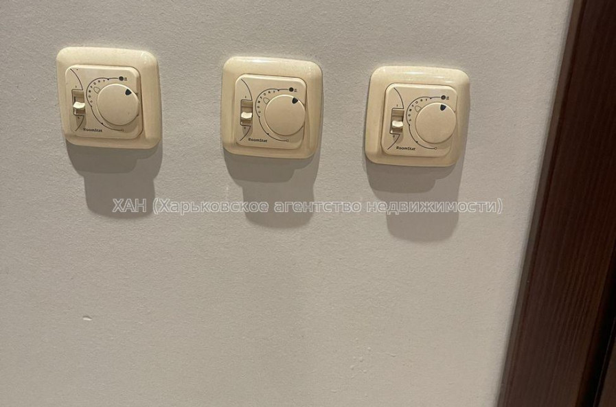 Продам квартиру, Людвига Свободы просп. , 2 кім., 48 м², евроремонт 