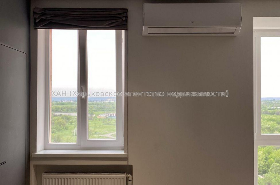 Продам квартиру, Ньютона ул. , 1 кім., 48.60 м², авторский дизайн 