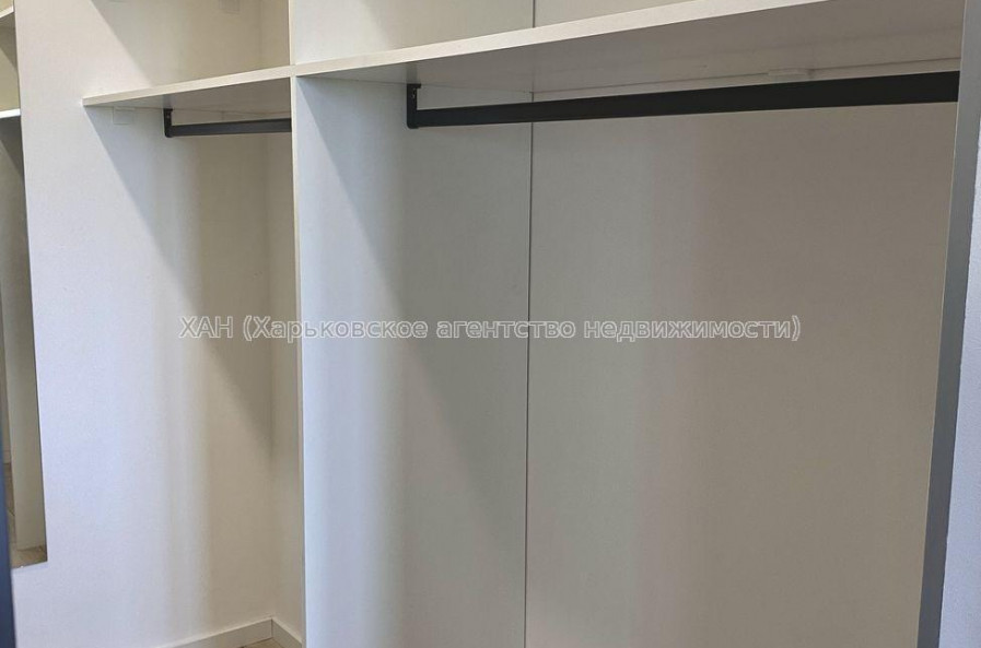 Продам квартиру, Ньютона ул. , 1 кім., 48.60 м², авторский дизайн 