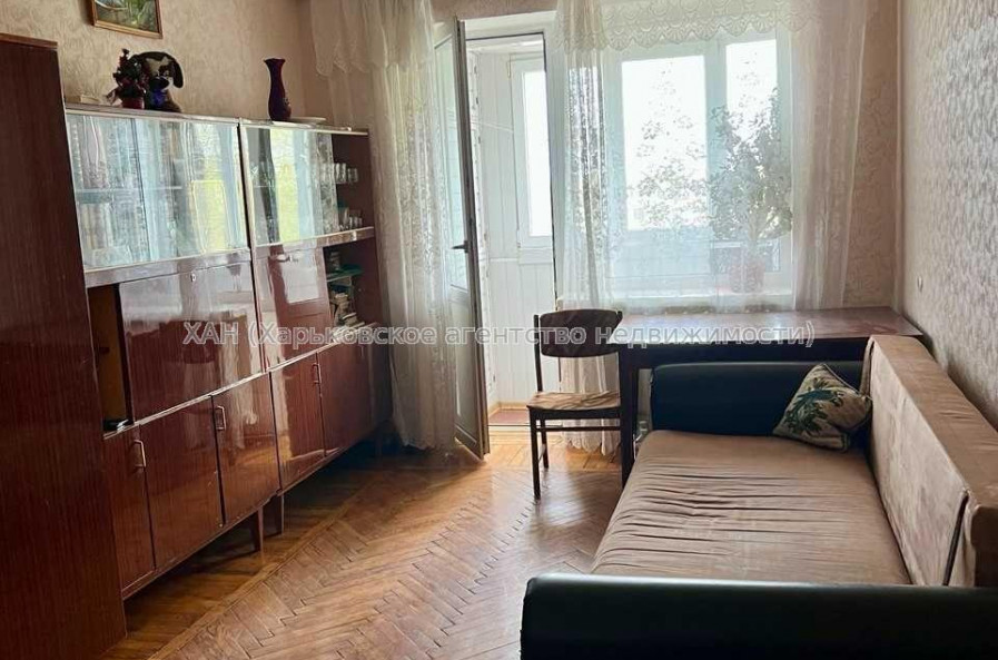 Продам квартиру, Косарева ул. , 1 кім., 33.20 м², косметический ремонт 