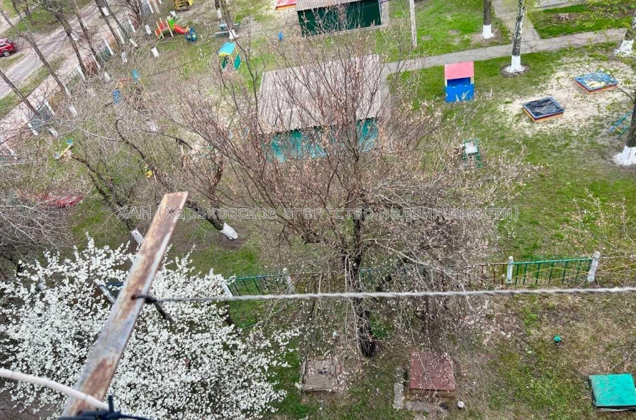Продам квартиру, Косарева ул. , 1 кім., 33.20 м², косметический ремонт 