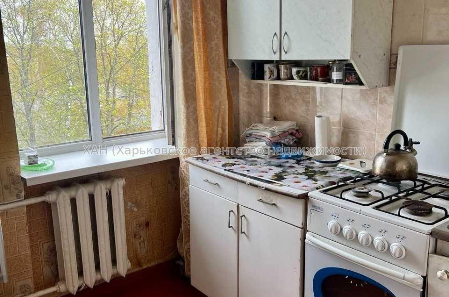 Продам квартиру, Косарева ул. , 1 кім., 33.20 м², косметический ремонт 