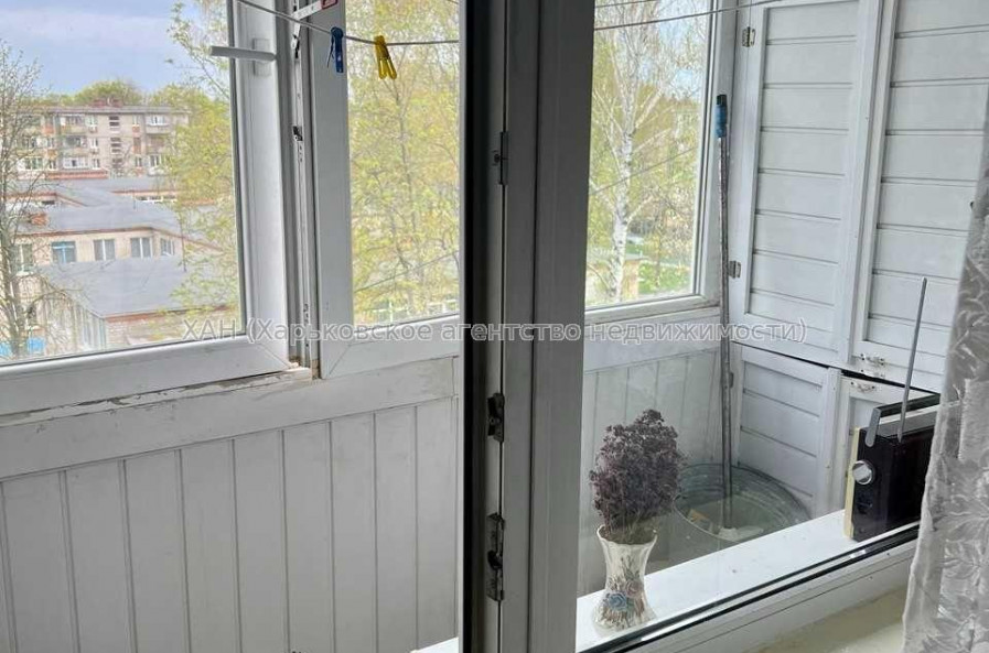 Продам квартиру, Косарева ул. , 1 кім., 33.20 м², косметический ремонт 