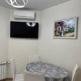 Продам квартиру, Людвига Свободы просп. , 2 кім., 65 м², евроремонт 