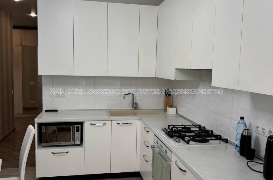 Продам квартиру, Людвига Свободы просп. , 2 кім., 65 м², евроремонт 