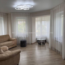 Продам квартиру, Людвига Свободы просп. , 2 кім., 65 м², евроремонт