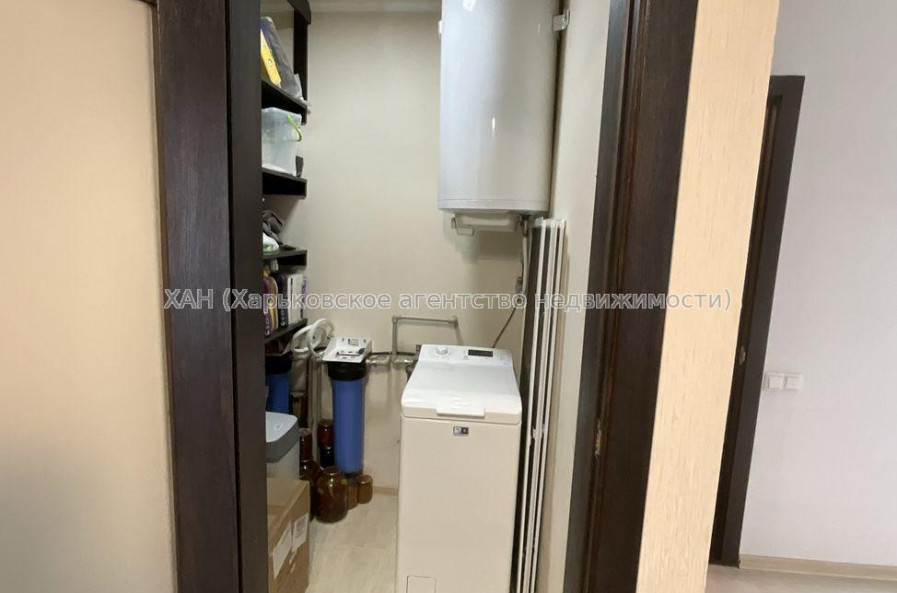 Продам квартиру, Победы просп. , 2 кім., 46 м², евроремонт 