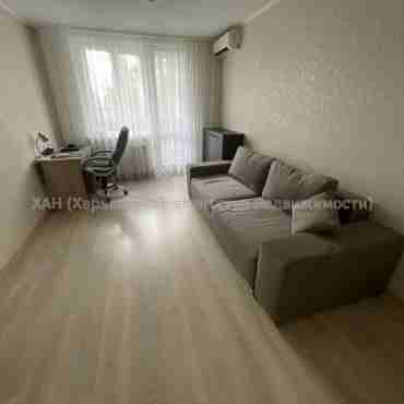 Продам квартиру, Победы просп. , 2 кім., 46 м², евроремонт 