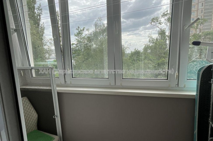 Продам квартиру, Победы просп. , 2 кім., 46 м², евроремонт 