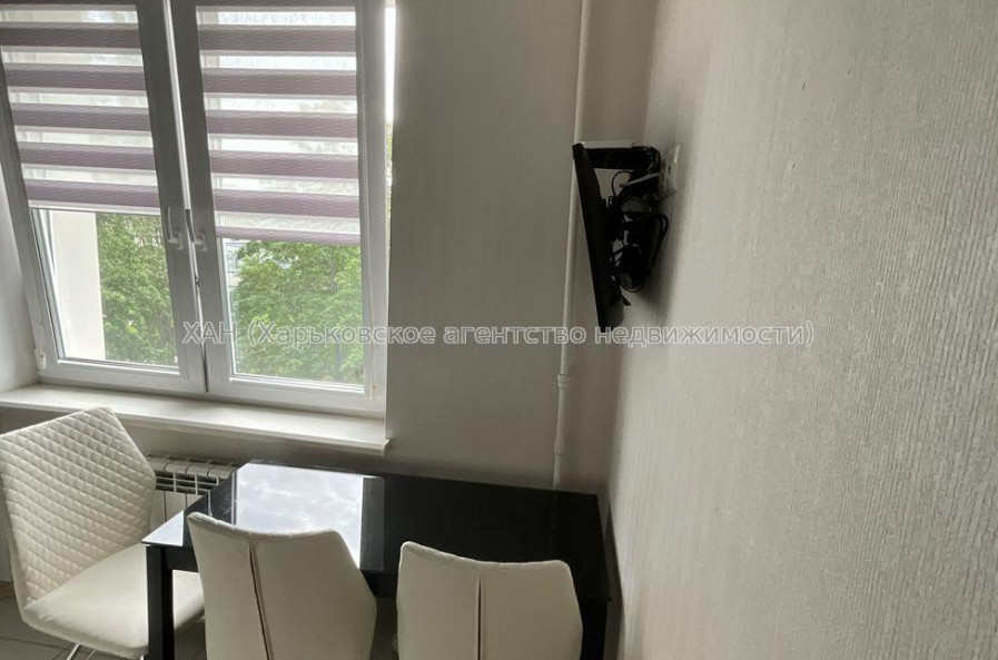 Продам квартиру, Победы просп. , 2 кім., 46 м², евроремонт 