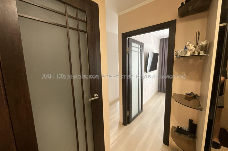 Продам квартиру, Победы просп. , 2 кім., 46 м², евроремонт 