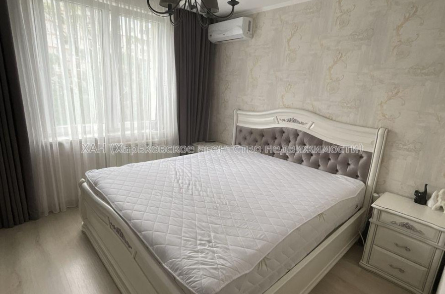 Продам квартиру, Победы просп. , 2 кім., 46 м², евроремонт 