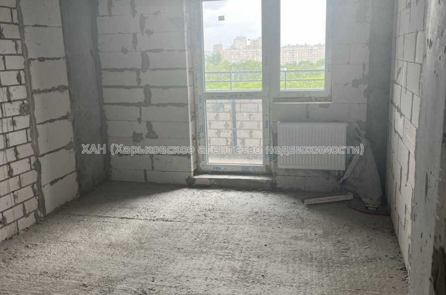 Продам квартиру, Льва Ландау просп. , 3  ком., 91.10 м², без внутренних работ 
