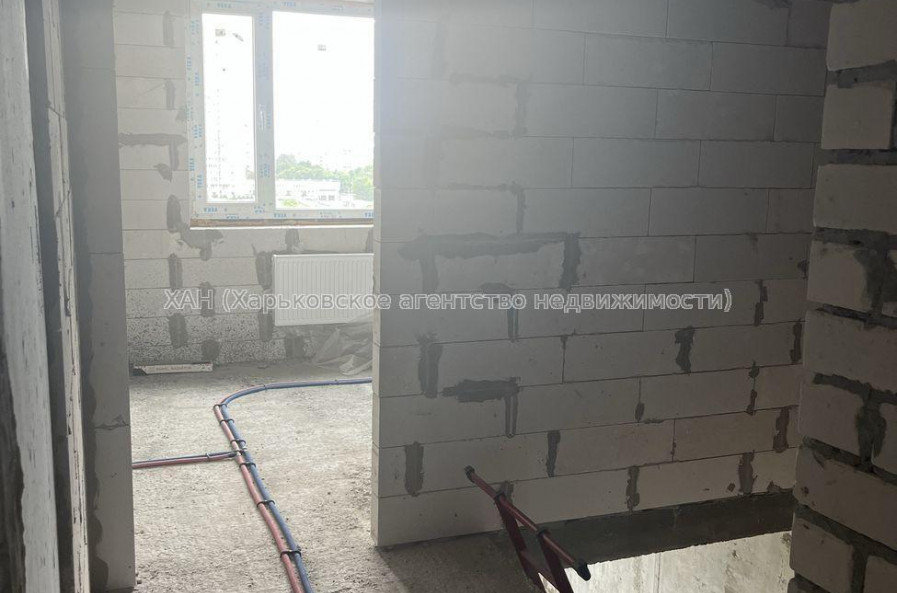 Продам квартиру, Льва Ландау просп. , 3  ком., 91.10 м², без внутренних работ 