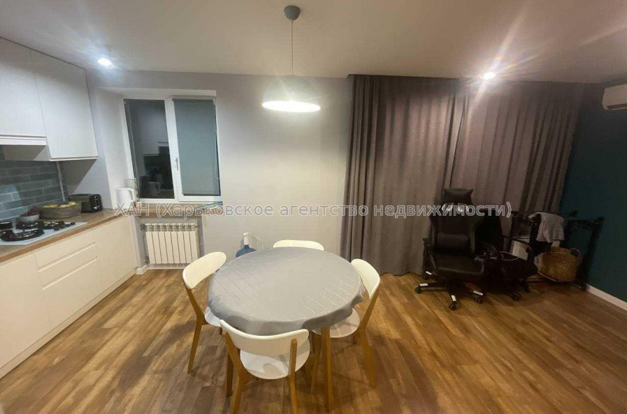 Продам квартиру, Курчатова просп. , 1  ком., 38 м², авторский дизайн 